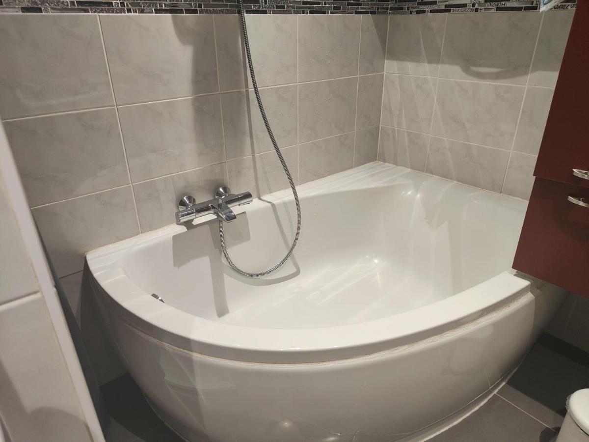 Très grand appartement de 76m2 à Strasbourg Estrasburgo Exterior foto